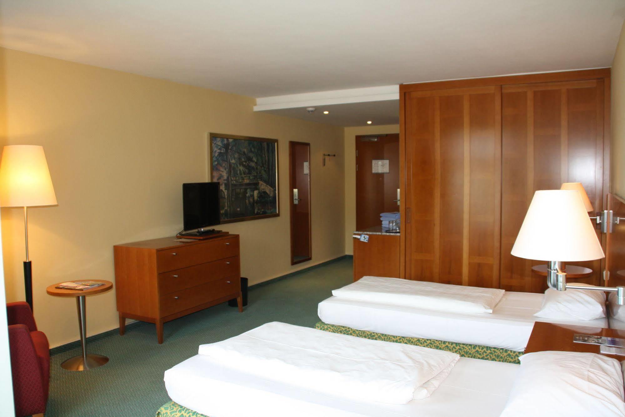 פלדפינג Hotel Residence Starnberger See מראה חיצוני תמונה